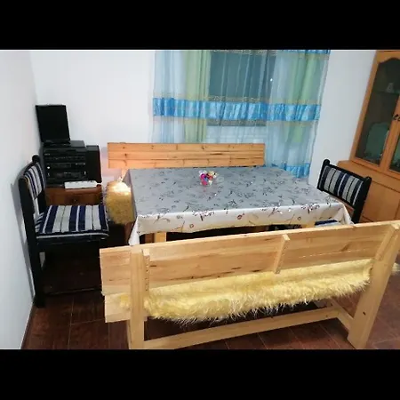 Planinska Kuca Mitrovic * Divcibare